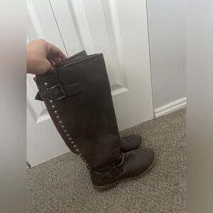 Knee-High Brown Boots with Red Zipper & Stud Details - Size 7